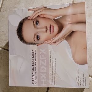 LED multi color light mask